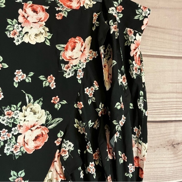 TORRID Floral Challis Wrap Maxi Skirt Black - Picture 4 of 12